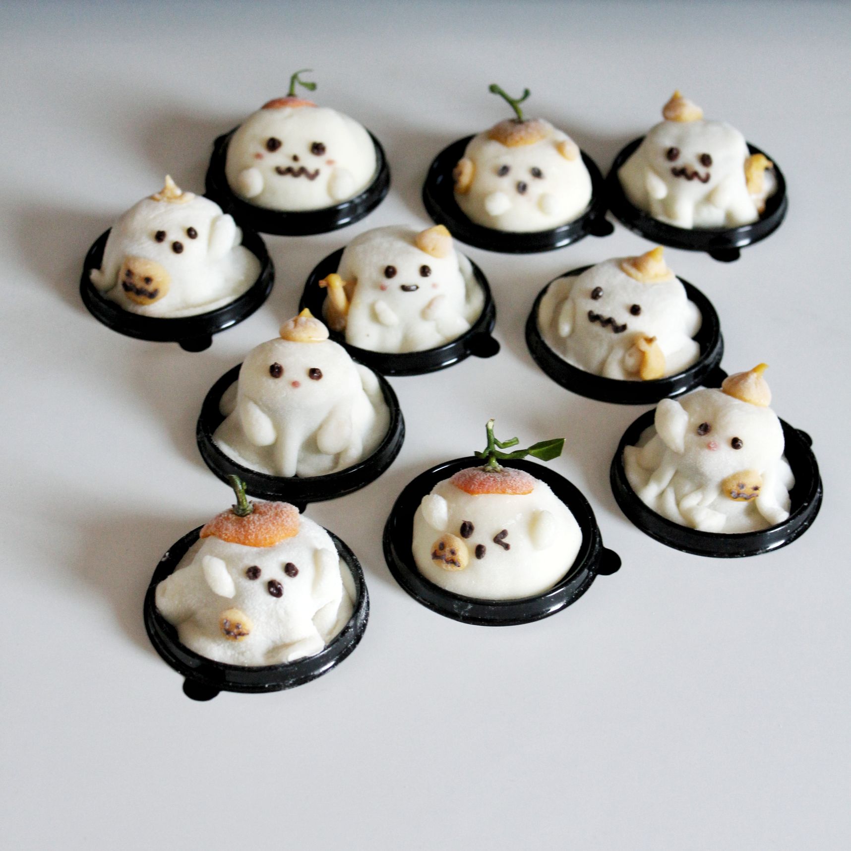 Halloween daifuku by Kexin